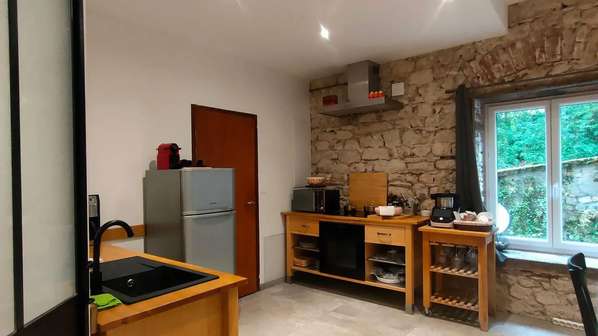 Guest house Gites Du Longevent Appartement Du Moulin Perouges Meximieux