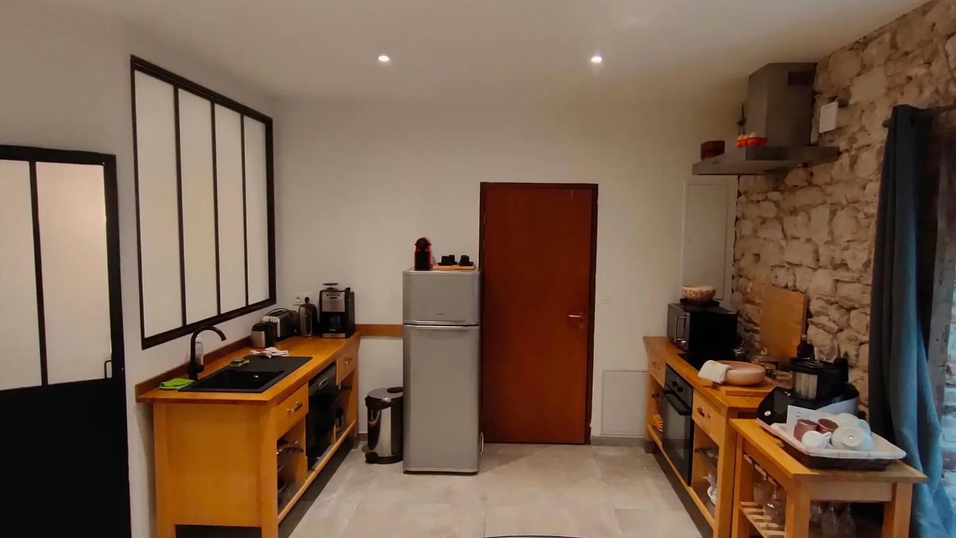Gites Du Longevent Appartement Du Moulin Perouges Meximieux 0*,  France