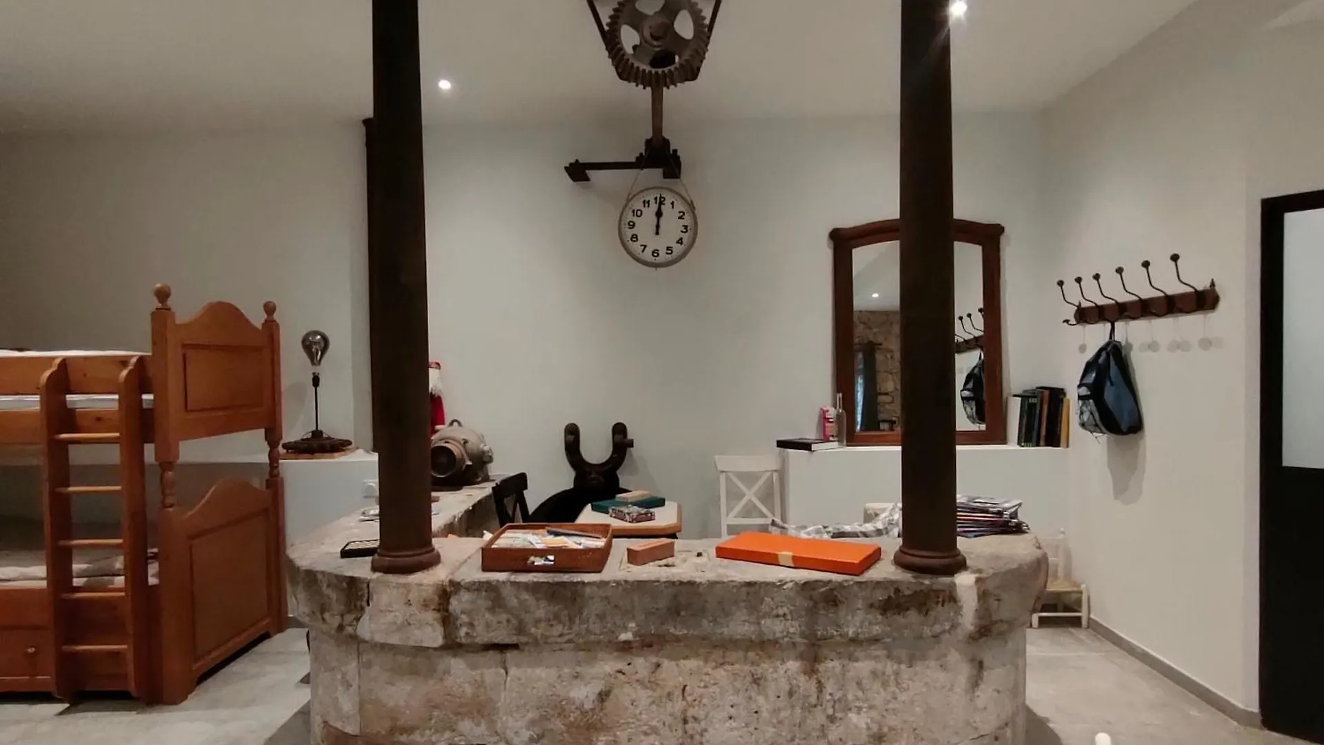 Gites Du Longevent Appartement Du Moulin Perouges Meximieux 0*,  France