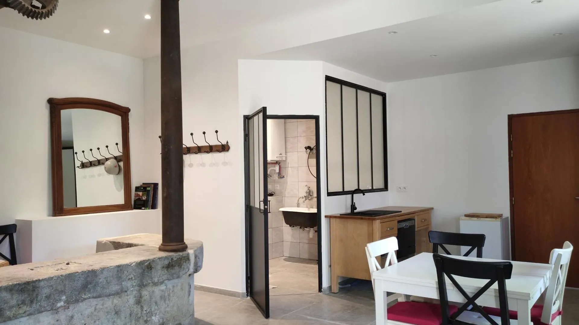 Gites Du Longevent Appartement Du Moulin Perouges Meximieux France