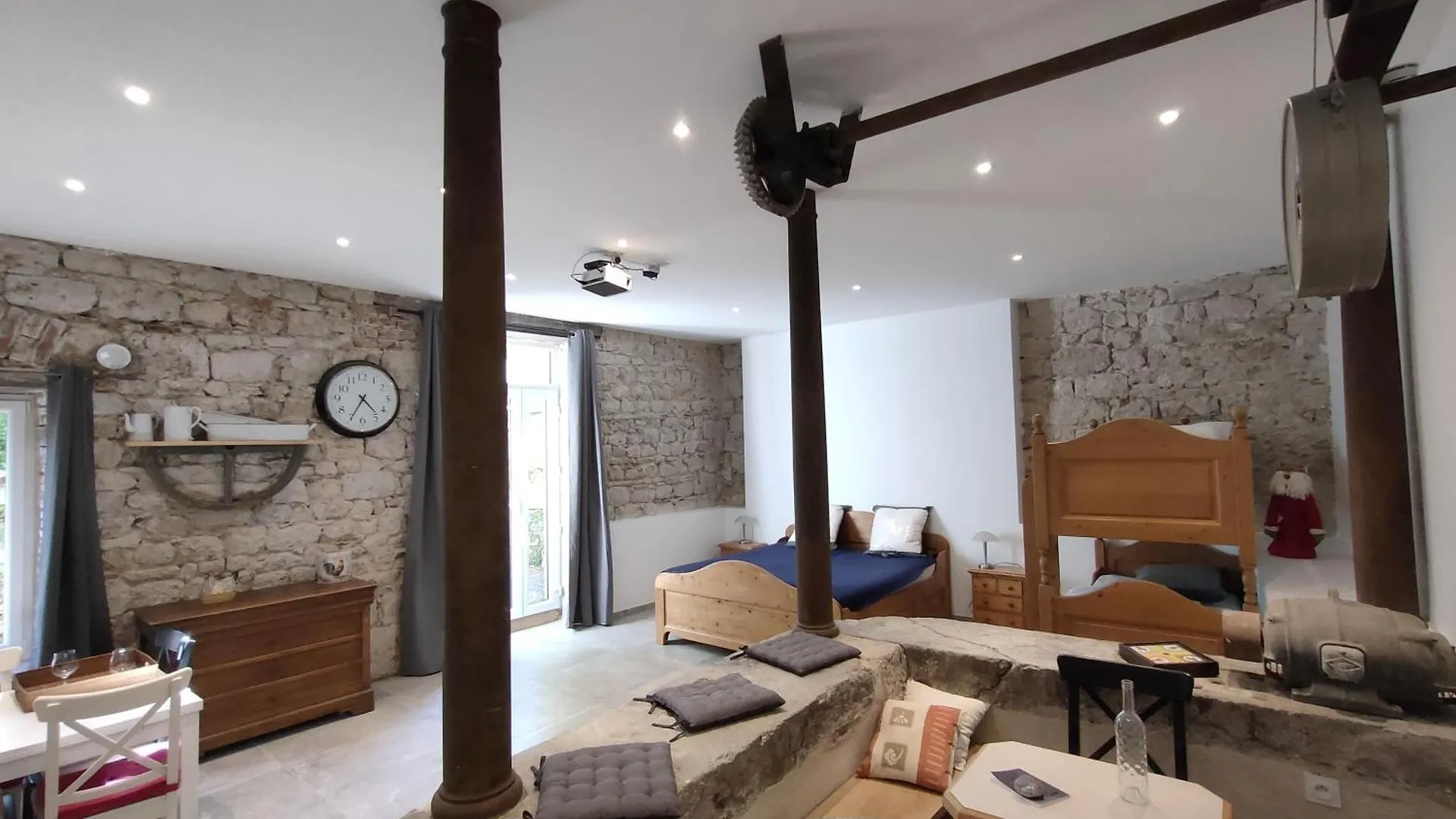 Gites Du Longevent Appartement Du Moulin Perouges Meximieux